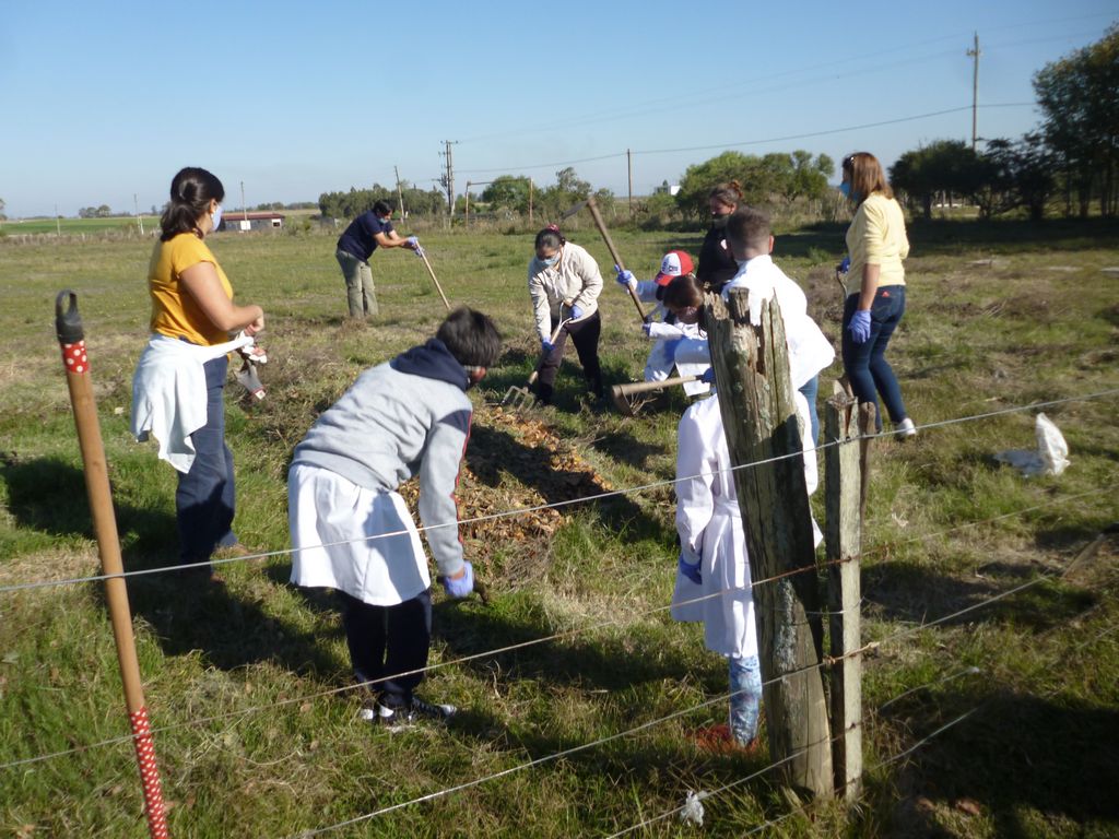Agroecología en escuelas rurales de Florida y Durazno (junio de 2020)